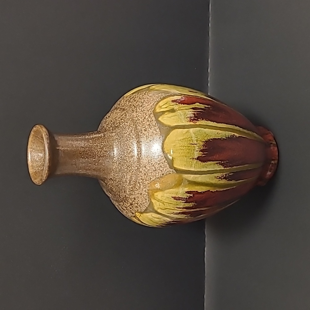 Beautiful Drip Glaze Vase - Picture 2 of 15